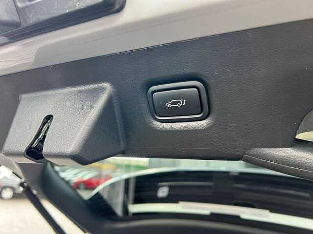 Hyundai IONIQ 5 73KWH ULTIMATE TECH PACK HATCHBACK 5DR ELECTRIC AUTO (217 PS) Gravity Gold