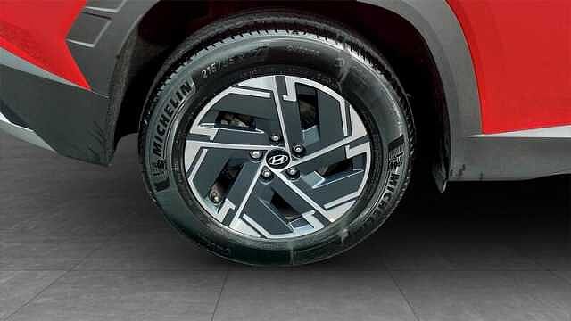 Hyundai TUCSON 1.6 T-GDI MHEV ADVANCE SUV 5DR PETROL HYBRID DCT EURO 6 (S/S) (160 PS) Engine Red