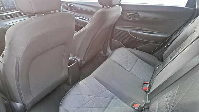 Hyundai BAYON 1.0 T-GDI MHEV SE CONNECT SUV 5DR PETROL HYBRID MANUAL EURO 6 (S/S) (100 PS)