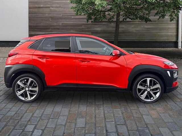 Hyundai KONA 1.0 T-GDI PLAY SUV 5DR PETROL MANUAL EURO 6 (S/S) (120 PS)