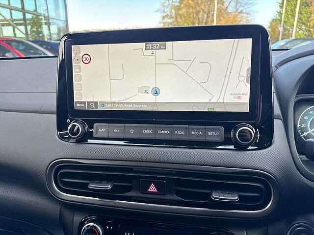 Hyundai KONA 1.6 h-GDi Premium SUV 5dr Petrol Hybrid DCT Euro 6 (s/s) (141 ps)