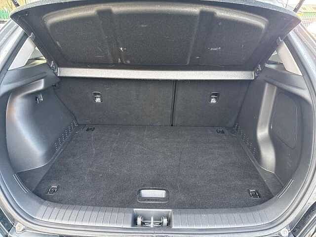 Hyundai KONA 1.6 h-GDi Premium SUV 5dr Petrol Hybrid DCT Euro 6 (s/s) (141 ps)