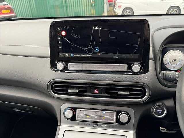Hyundai KONA 64kWh Ultimate SUV 5dr Electric Auto (10.5kW Charger) (204 ps)