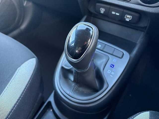 Hyundai i10 1.0 Advance Hatchback 5dr Petrol Auto Euro 6 (s/s) (63 ps)