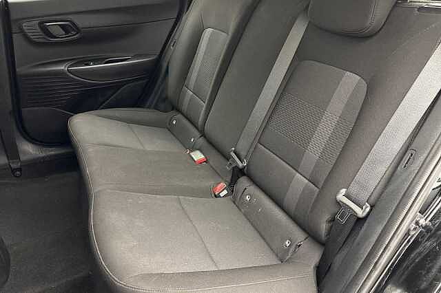 Hyundai KONA 1.6 h-GDi N Line S SUV 5dr Petrol Hybrid DCT Euro 6 (s/s) (129 ps) Abyss Black