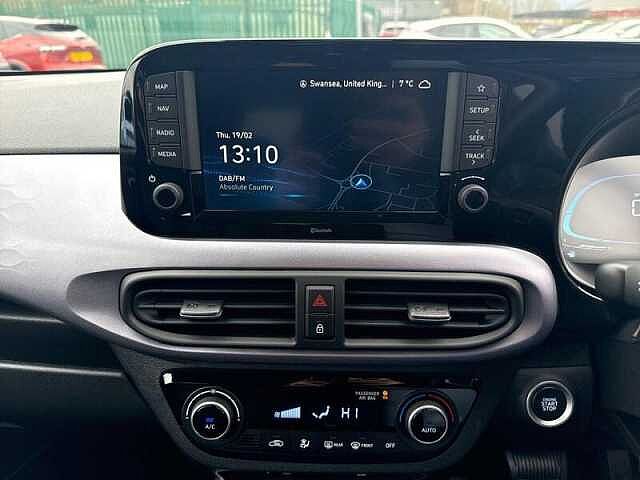 Hyundai i10 1.2 Premium Hatchback 5dr Petrol Auto Euro 6 (s/s) (79 ps)