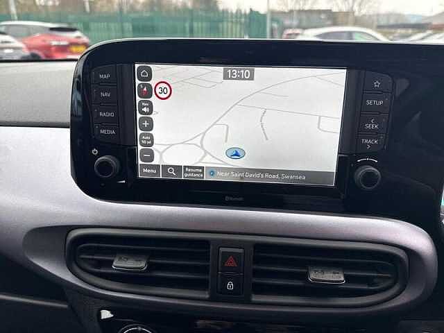 Hyundai i10 1.2 Premium Hatchback 5dr Petrol Auto Euro 6 (s/s) (79 ps)