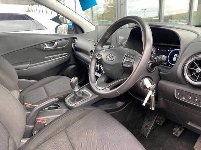 Hyundai KONA 1.0 T-GDi MHEV SE Connect SUV 5dr Petrol Hybrid Manual Euro 6 (s/s) (120 ps)