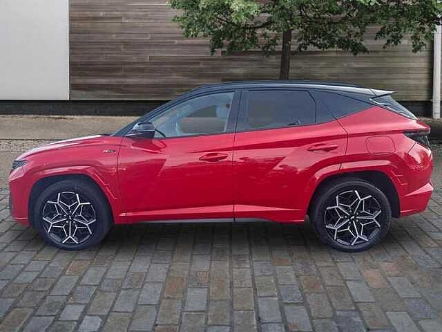 Hyundai TUCSON 1.6 T-GDi 13.8kWh N Line SUV 5dr Petrol Plug-in Hybrid Auto 4WD Euro 6 (s/s) (26 Engine Red - Black Roof