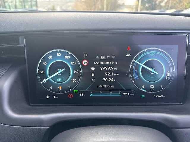 Hyundai TUCSON 1.6 T-GDi 13.8kWh N Line SUV 5dr Petrol Plug-in Hybrid Auto 4WD Euro 6 (s/s) (26 Engine Red - Black Roof