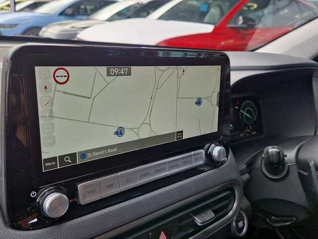 Hyundai KONA 64kWh Premium SUV 5dr Electric Auto (10.5kW Charger) (204 ps)