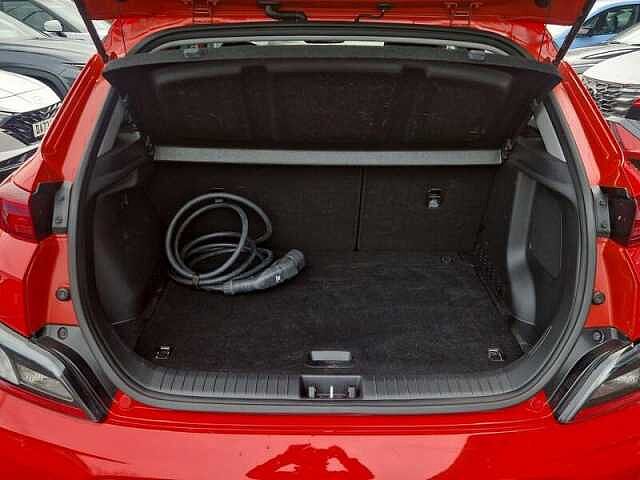 Hyundai KONA 64kWh Premium SUV 5dr Electric Auto (10.5kW Charger) (204 ps)