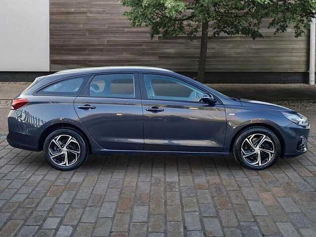 Hyundai i30 1.0 T-GDi MHEV SE Connect Tourer 5dr Petrol Hybrid Manual Euro 6 (s/s) (120 ps)