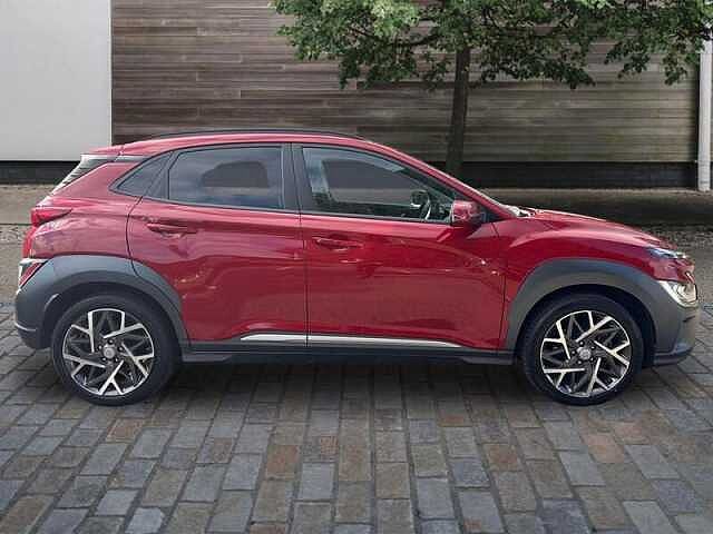 Hyundai KONA 1.6 h-GDi Ultimate SUV 5dr Petrol Hybrid DCT Euro 6 (s/s) (141 ps)