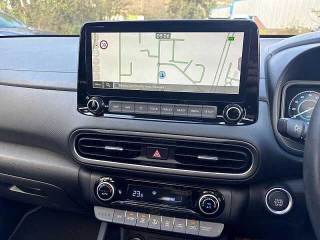 Hyundai KONA 1.6 h-GDi Ultimate SUV 5dr Petrol Hybrid DCT Euro 6 (s/s) (141 ps)