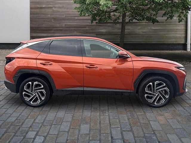 Hyundai TUCSON 1.6 T-GDi Ultimate SUV 5dr Petrol Hybrid Auto Euro 6 (s/s) (215 ps) Jupiter Orange