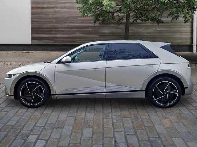 Hyundai IONIQ 5 84kWh Ultimate Hatchback 5dr Electric Auto (228 ps)