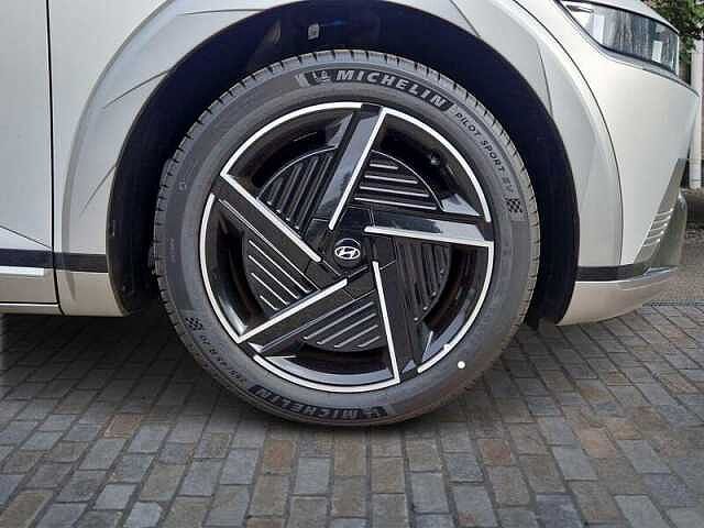 Hyundai IONIQ 5 84kWh Ultimate Hatchback 5dr Electric Auto (228 ps)