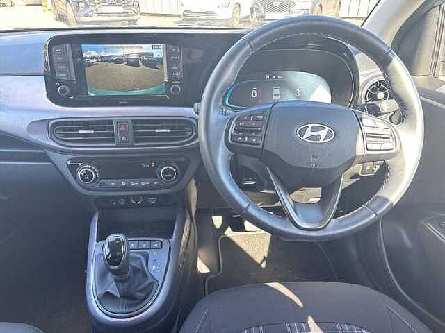 Hyundai i10 1.0 Premium Hatchback 5dr Petrol Auto Euro 6 (s/s) (63 ps)