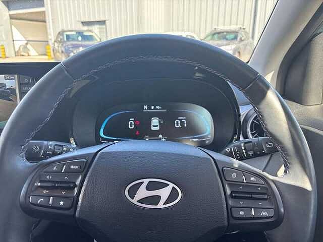 Hyundai i10 1.0 Premium Hatchback 5dr Petrol Auto Euro 6 (s/s) (63 ps)