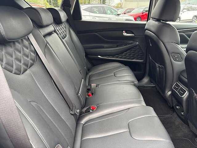 Hyundai SANTA FE 1.6 h T-GDi Premium SUV 5dr Petrol Hybrid Auto Euro 6 (s/s) (230 ps)