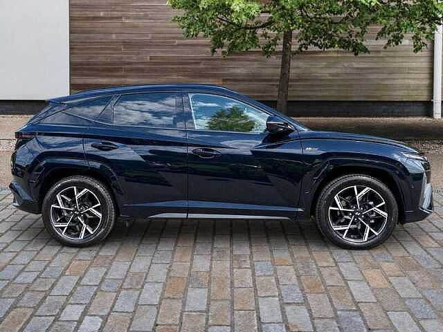 Hyundai TUCSON 1.6 T-GDi N Line S SUV 5dr Petrol Hybrid Auto Euro 6 (s/s) (215 ps) Abyss Black Pearl
