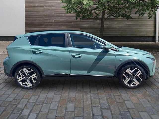 Hyundai BAYON 1.0 T-GDi MHEV Premium SUV 5dr Petrol Hybrid DCT Euro 6 (s/s) (100 ps)