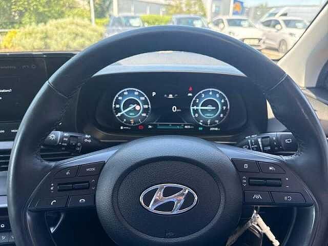 Hyundai BAYON 1.0 T-GDi MHEV Premium SUV 5dr Petrol Hybrid DCT Euro 6 (s/s) (100 ps)
