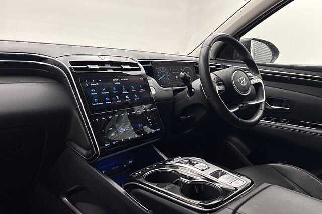 Hyundai TUCSON 1.6 h T-GDi 13.8kWh Ultimate SUV 5dr Petrol Plug-in Hybrid Auto 4WD Euro 6 (s/s)