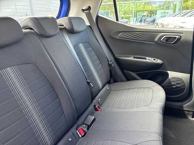 Hyundai i10 1.2 SE Connect Hatchback 5dr Petrol Auto Euro 6 (s/s) (84 ps)