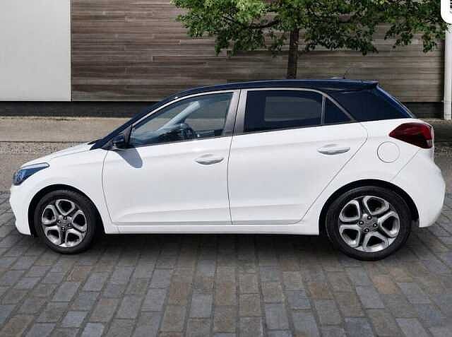 Hyundai i20 1.2 Play Hatchback 5dr Petrol Manual Euro 6 (s/s) (84 ps)