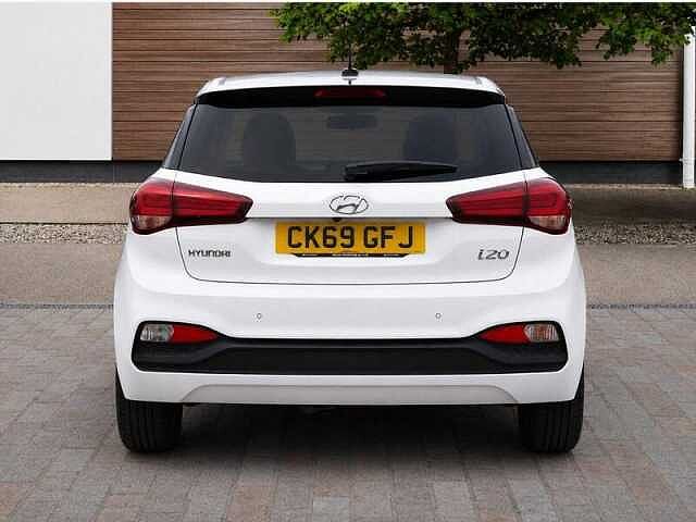 Hyundai i20 1.2 Play Hatchback 5dr Petrol Manual Euro 6 (s/s) (84 ps)