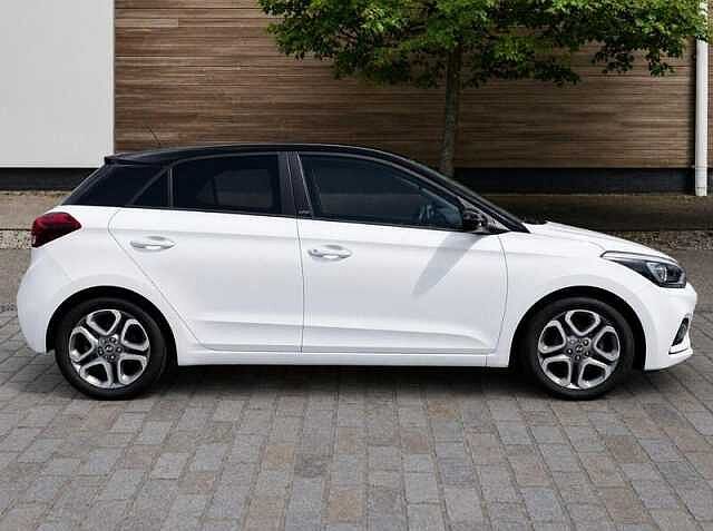 Hyundai i20 1.2 Play Hatchback 5dr Petrol Manual Euro 6 (s/s) (84 ps)
