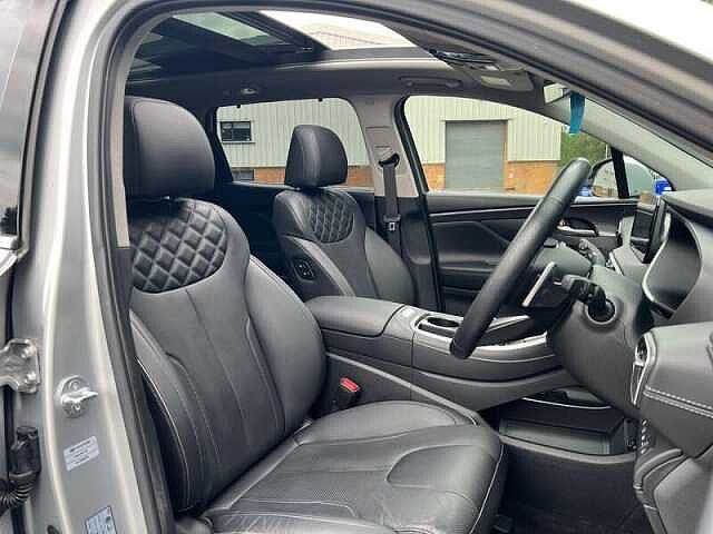 Hyundai SANTA FE 1.6 h T-GDi Ultimate SUV 5dr Petrol Hybrid Auto Euro 6 (s/s) (230 ps)