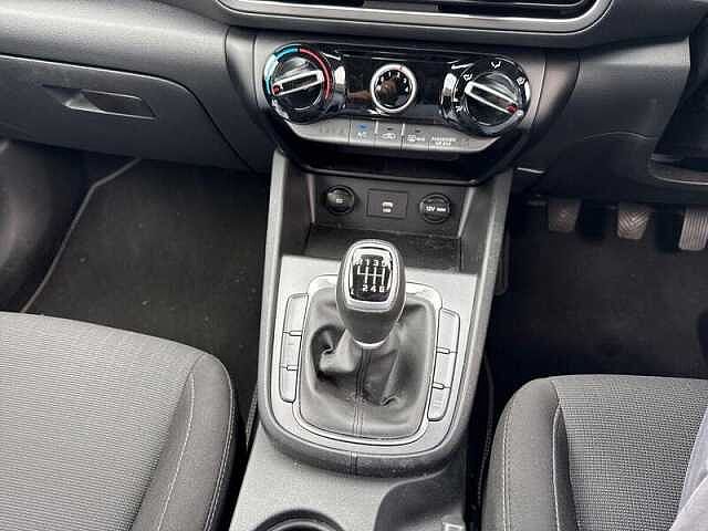 Hyundai KONA 1.0 T-GDi MHEV SE Connect SUV 5dr Petrol Hybrid Manual Euro 6 (s/s) (120 ps)