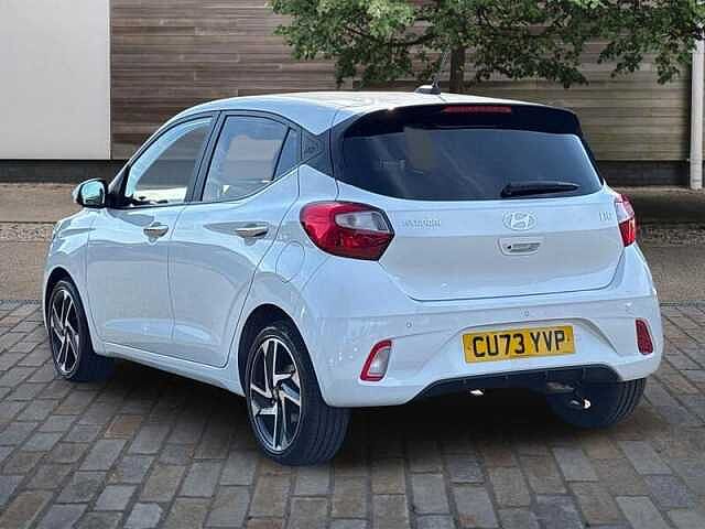 Hyundai i10 5dr Hat 1.0 Mpi 67ps Premium Nav