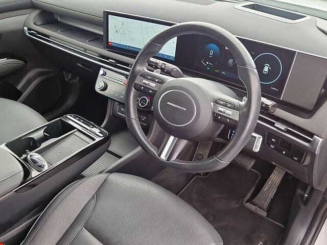 Hyundai TUCSON 1.6 T-GDi Ultimate SUV 5dr Petrol Hybrid Auto Euro 6 (s/s) (215 ps) Atlas White