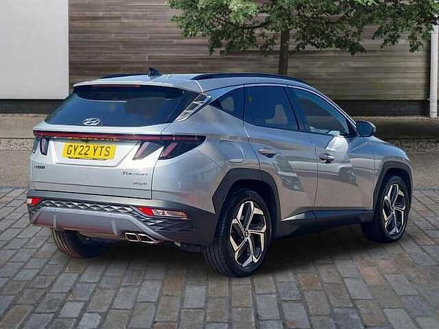 Hyundai TUCSON 1.6 h T-GDi 13.8kWh Ultimate SUV 5dr Petrol Plug-in Hybrid Auto 4WD Euro 6 (s/s) Shimmering Silver