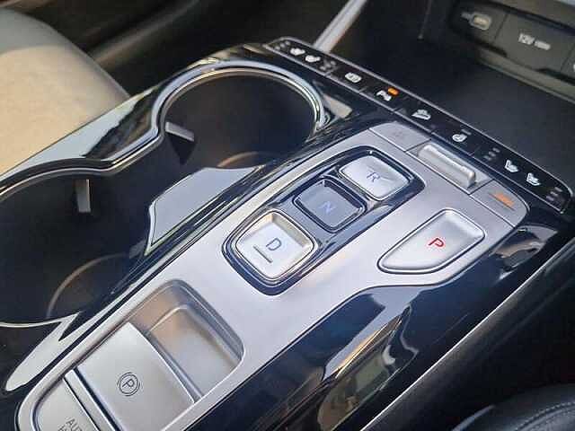 Hyundai TUCSON 1.6 h T-GDi 13.8kWh Ultimate SUV 5dr Petrol Plug-in Hybrid Auto 4WD Euro 6 (s/s) Shimmering Silver