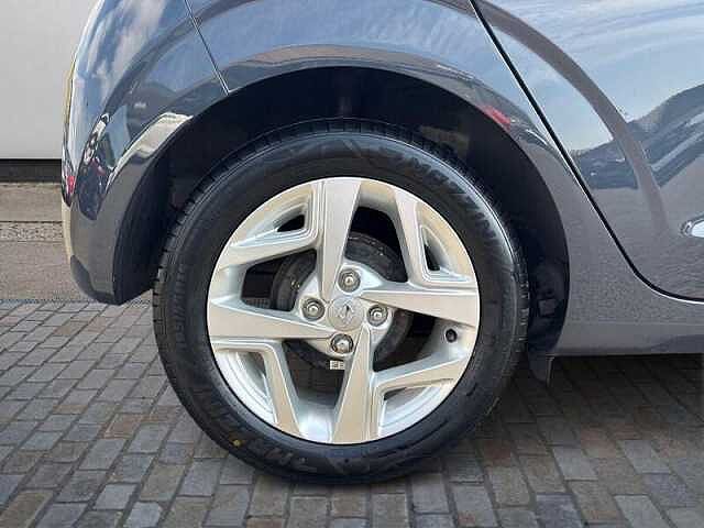 Hyundai i10 1.0 SE Connect Hatchback 5dr Petrol Manual Euro 6 (s/s) (67 ps)