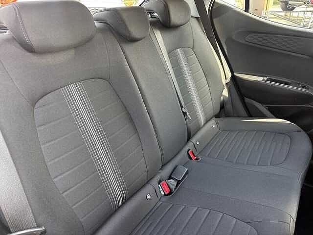 Hyundai i10 1.0 SE Connect Hatchback 5dr Petrol Manual Euro 6 (s/s) (67 ps)