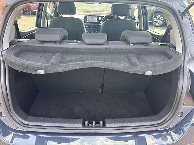 Hyundai i10 1.0 SE Connect Hatchback 5dr Petrol Manual Euro 6 (s/s) (67 ps)