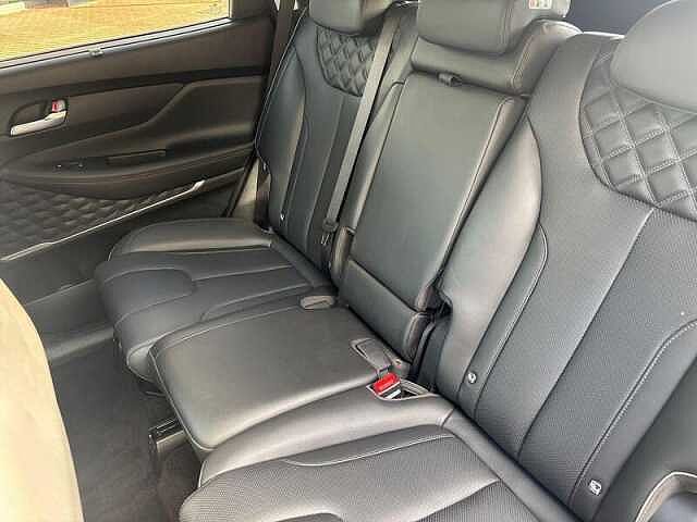 Hyundai SANTA FE 1.6 h T-GDi Ultimate SUV 5dr Petrol Hybrid Auto 4WD Euro 6 (s/s) (230 ps)