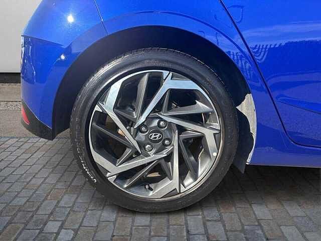 Hyundai i20 1.0 T-GDi MHEV Premium Hatchback 5dr Petrol Hybrid DCT Euro 6 (s/s) (100 ps)