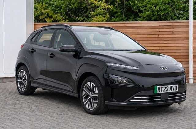 Hyundai KONA 39kWh SE Connect SUV 5dr Electric Auto (10.5kW Charger) (136 ps)