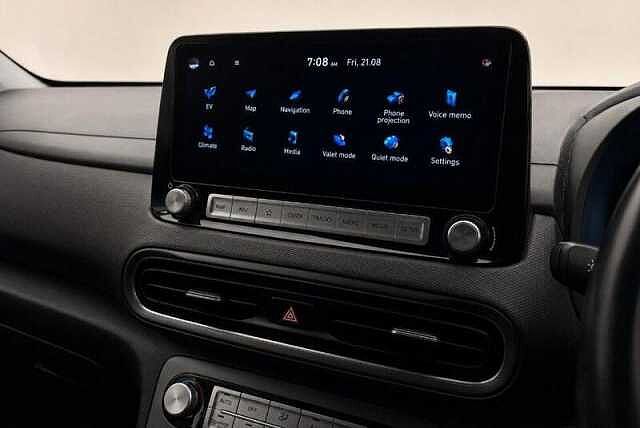 Hyundai KONA 39kWh SE Connect SUV 5dr Electric Auto (10.5kW Charger) (136 ps)