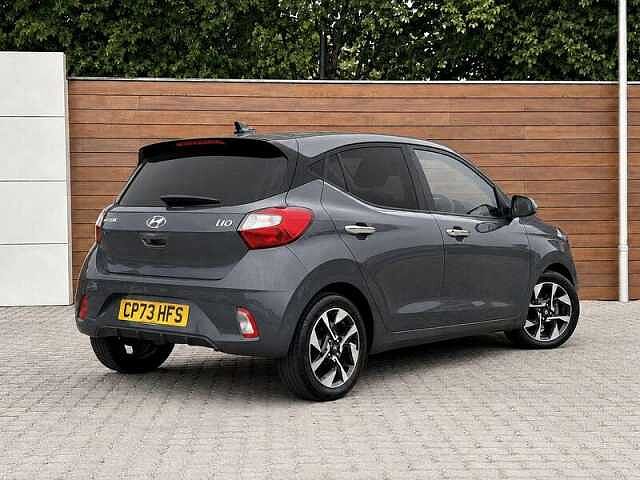 Hyundai i10 1.2 Premium Hatchback 5dr Petrol Manual Euro 6 (s/s) (84 ps)