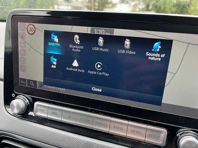 Hyundai KONA 64kWh Premium SUV 5dr Electric Auto (10.5kW Charger) (204 ps)