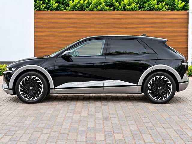 Hyundai IONIQ 5 73kWh Ultimate Tech Pack & Eco Pack Hatchback 5dr Electric Auto AWD (305 ps)