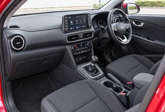 Hyundai KONA 1.0 T-GDi MHEV Premium SUV 5dr Petrol Hybrid Manual Euro 6 (s/s) (120 ps)